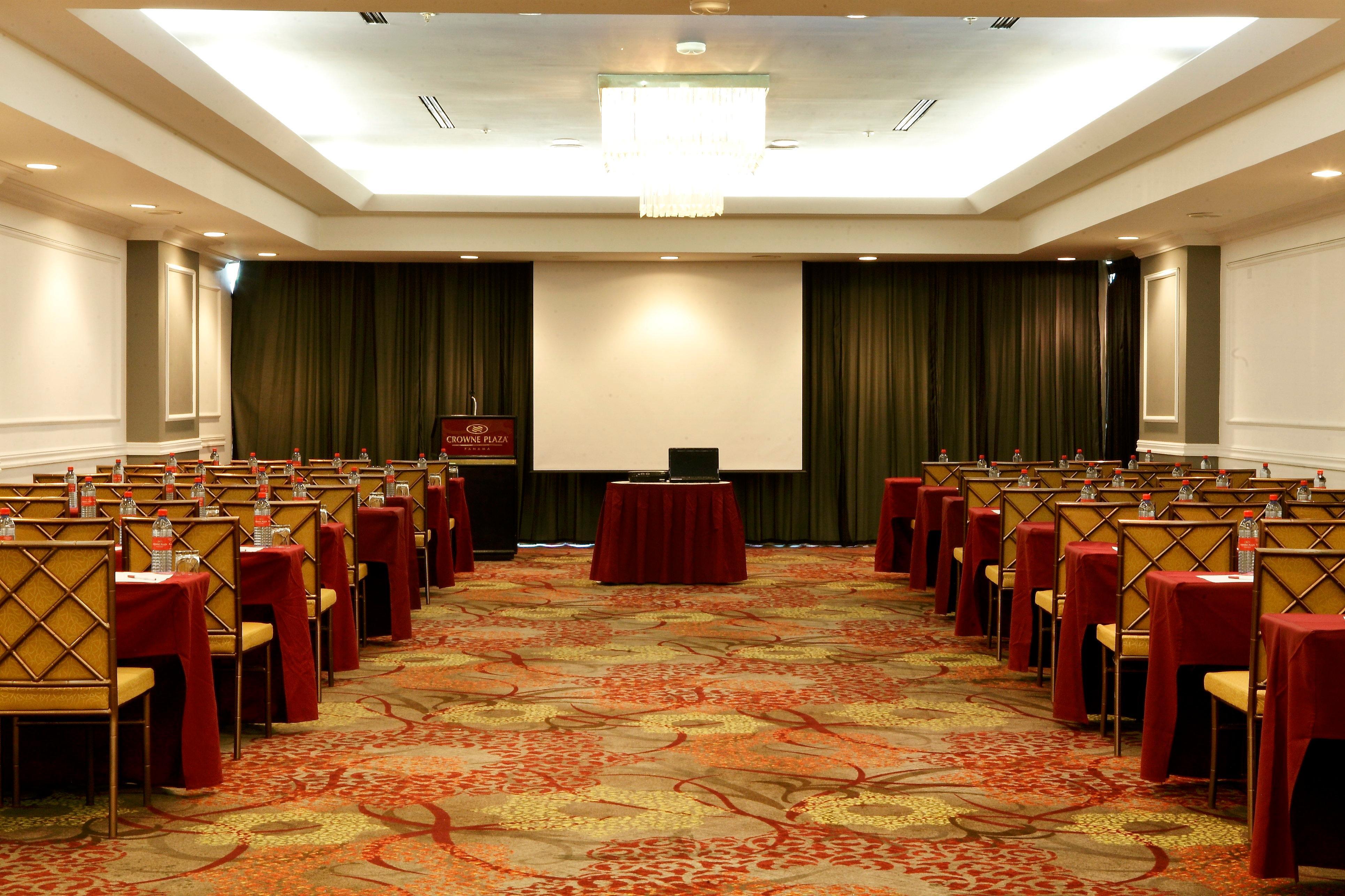 Отель Crowne Plaza Panama By Ihg Экстерьер фото