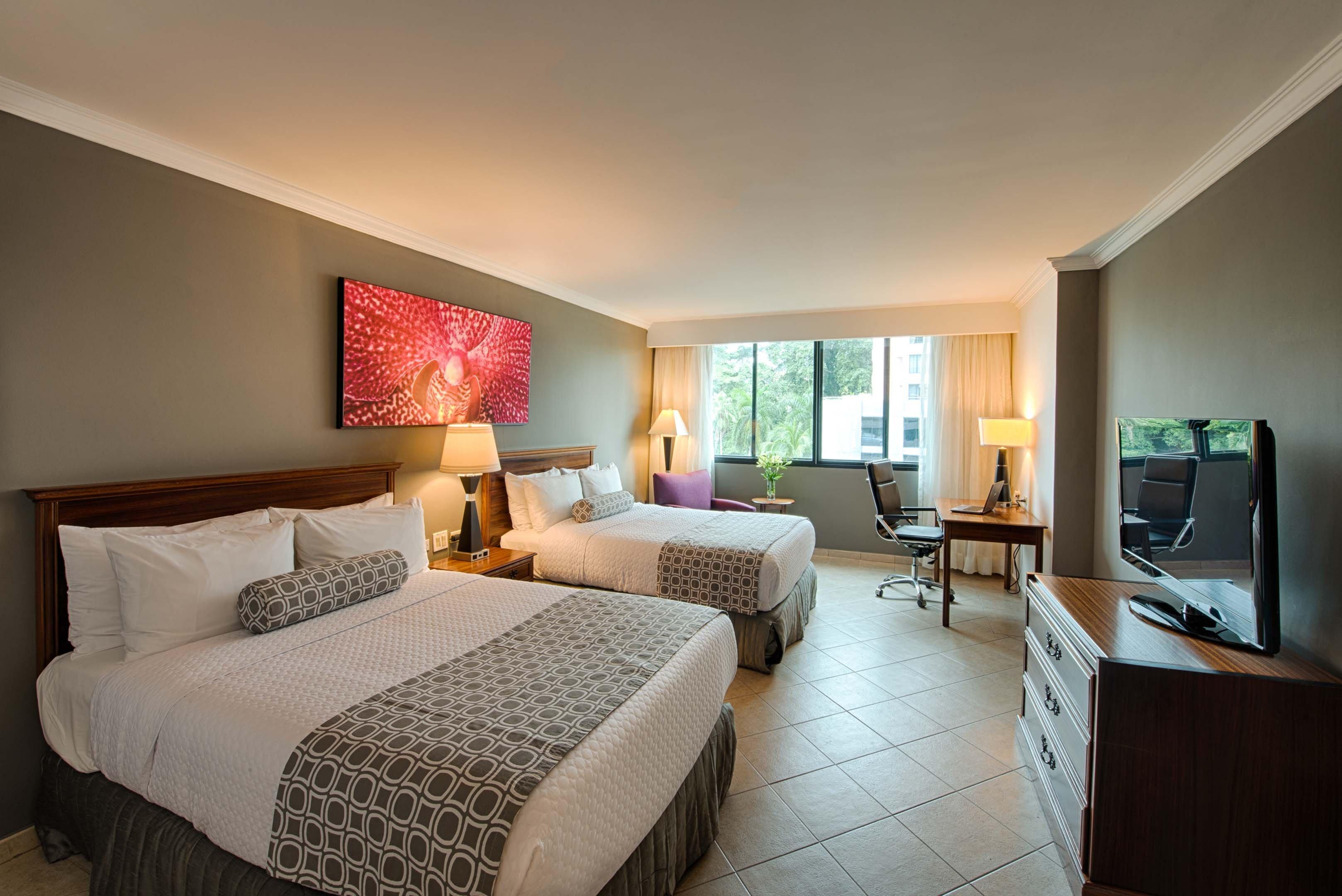 Отель Crowne Plaza Panama By Ihg Экстерьер фото