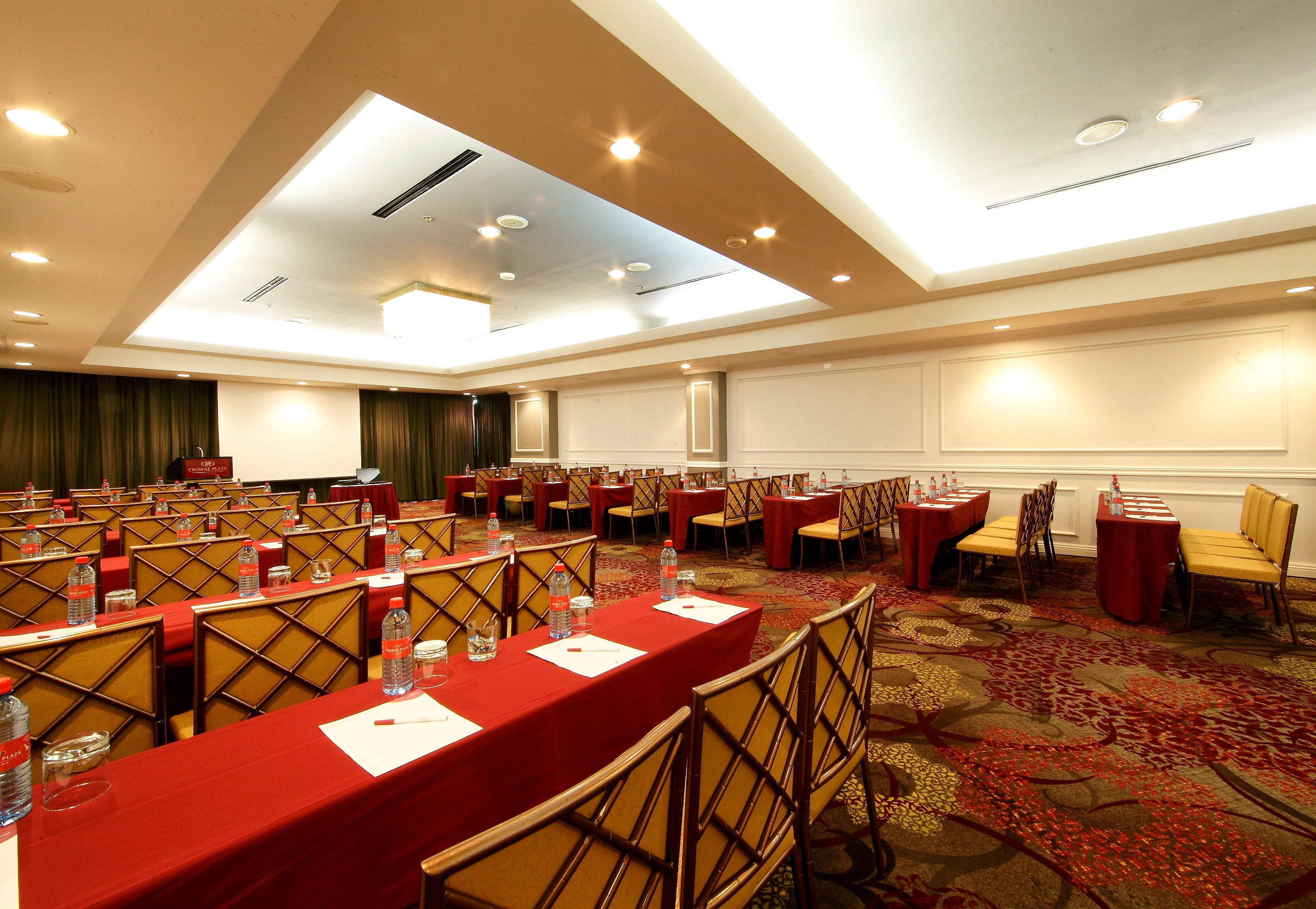 Отель Crowne Plaza Panama By Ihg Экстерьер фото
